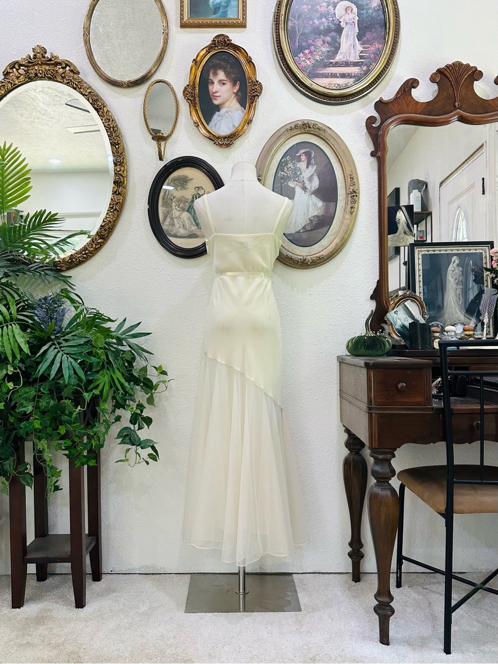 R&M Richards Ivory Two-Piece Chiffon Wedding Dress with Beaded Jacket - Picture 9 of 14